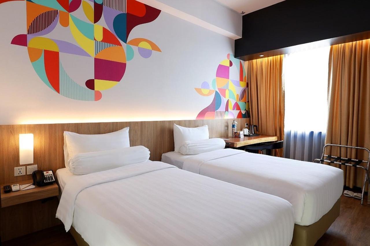 The Zuri Dumai Hotell Exteriör bild